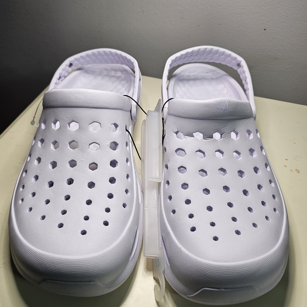 NWT JOYBEES Active Adult Unisex Clog Womens Size 12/ Men's Size 10